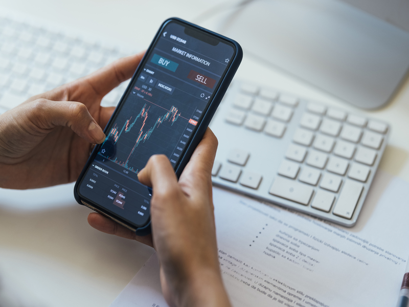 Forex vs stocks on mobile